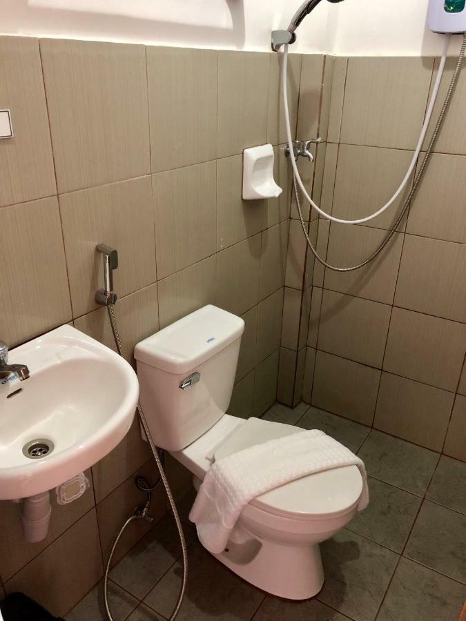 Kent Travellers' Inn Coron Luaran gambar
